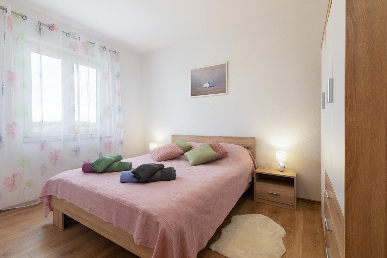 Apartment Little Gallery **** Rovinj Buitenkant foto