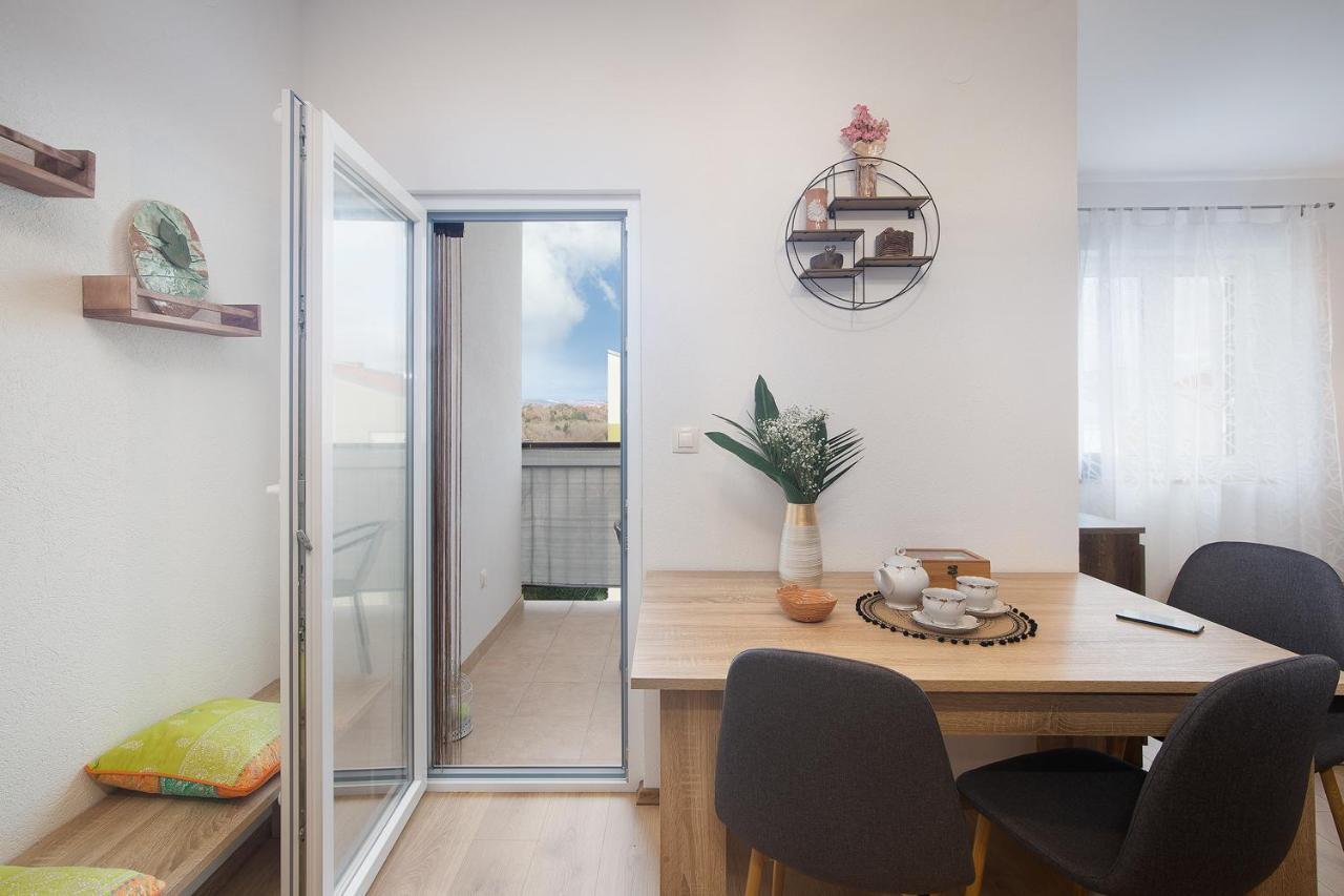Apartment Little Gallery **** Rovinj Buitenkant foto