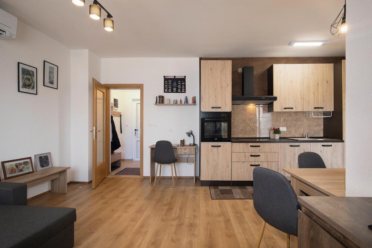 Apartment Little Gallery **** Rovinj Buitenkant foto